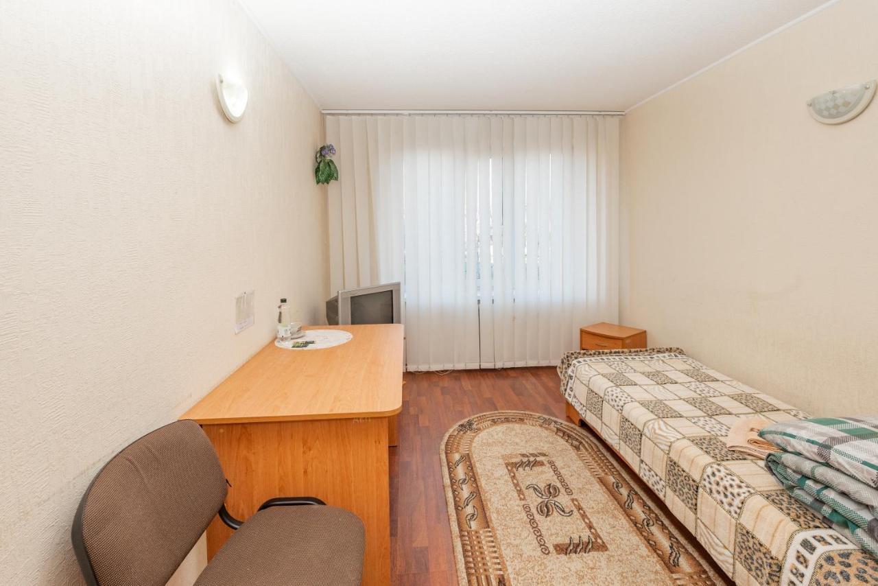 Elektromash Hotel Tiraspol Bagian luar foto