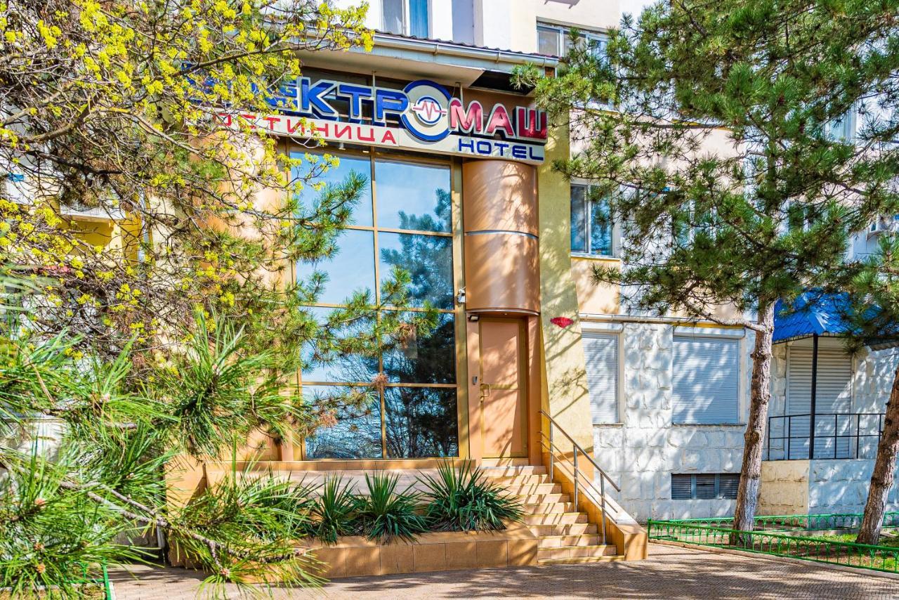 Elektromash Hotel Tiraspol Bagian luar foto
