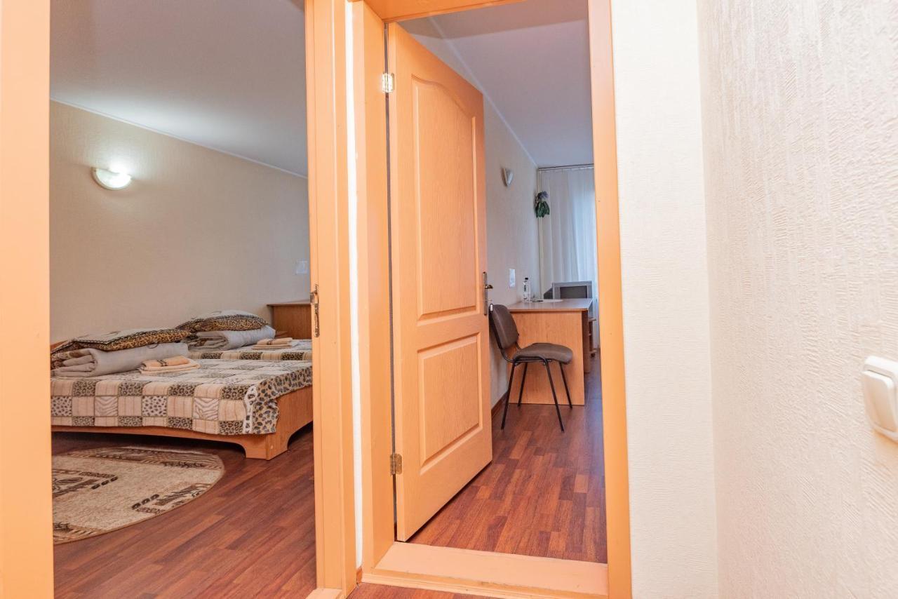 Elektromash Hotel Tiraspol Bagian luar foto