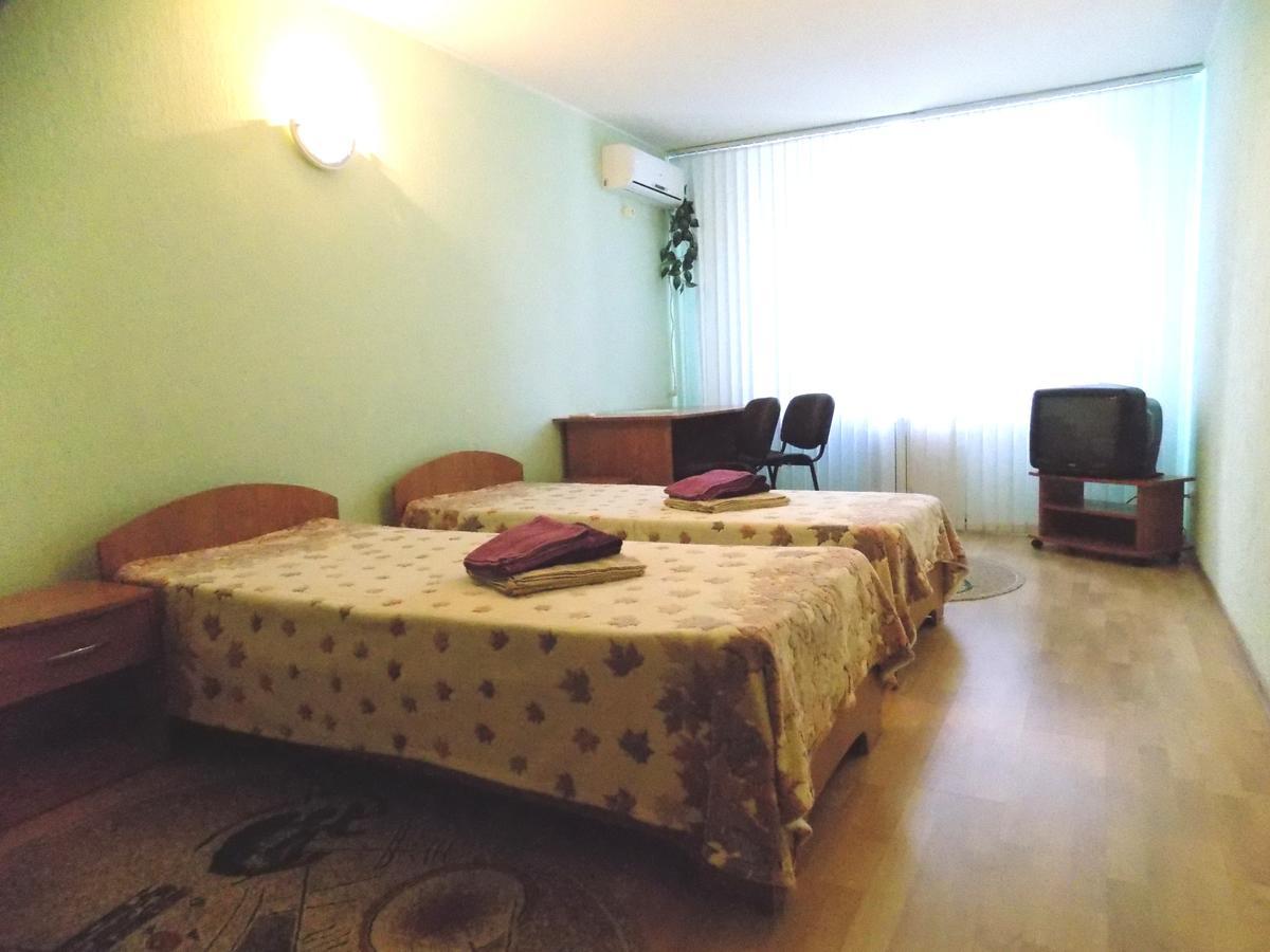 Elektromash Hotel Tiraspol Bagian luar foto